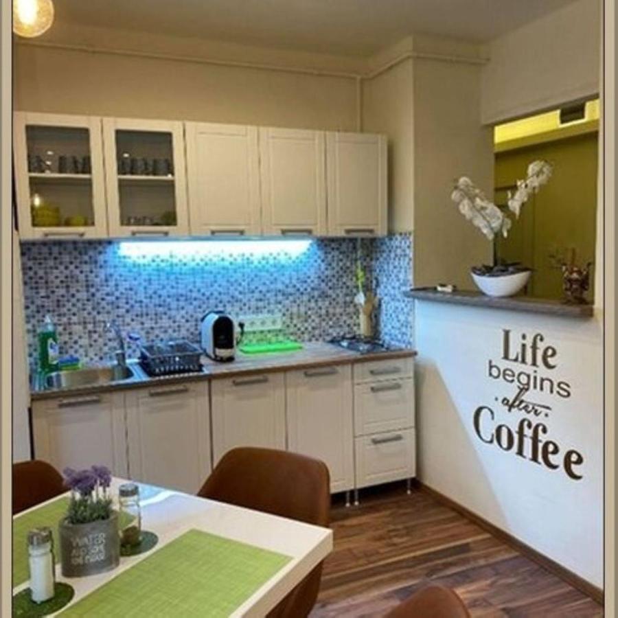 Ariel Apartman Mako Exterior photo